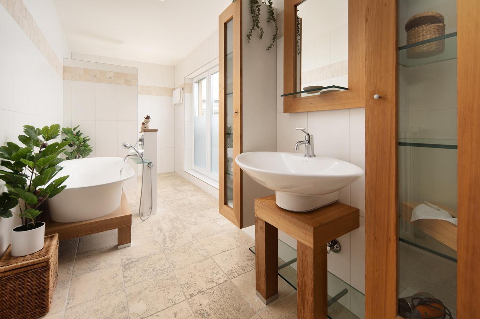 Hotel Vier Jahreszeiten Therme & Kliniken Bad Krozingen Naehe Freiburg & Schwarzwald Ideal Fuer Wellness Kur & Business Ausfluege 24H Check In- Wlan & Parken Gratis 외부 사진