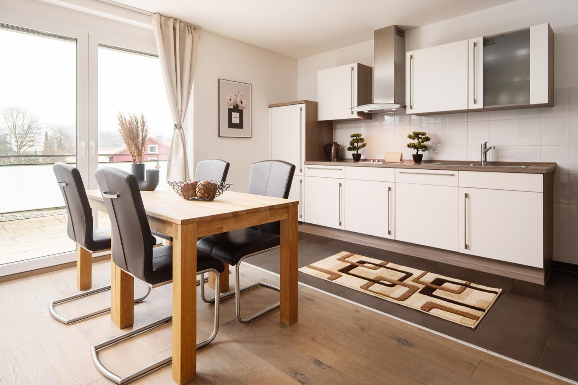 Hotel Vier Jahreszeiten Therme & Kliniken Bad Krozingen Naehe Freiburg & Schwarzwald Ideal Fuer Wellness Kur & Business Ausfluege 24H Check In- Wlan & Parken Gratis 외부 사진